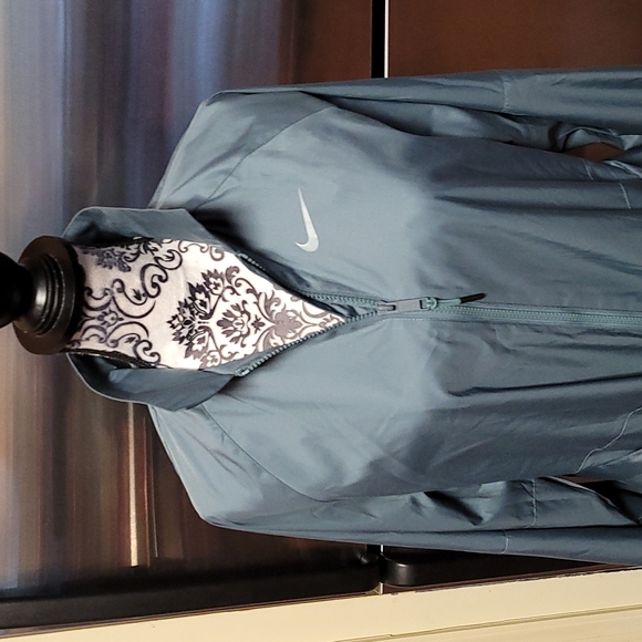 Nike Trench Coat - Picture 4 of 13